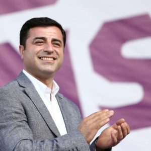 “Savcılar fezlekeleri hazırlarken ‘salla gitsin ya tutarsa’ yöntemi izlemiş”