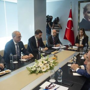 “Açık adresleri versinler de millet alışverişini TÜİK’in ucuzcu dükkanlarından yapsın”