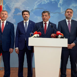 Eski AKP’li milletvekili istifa etti, Davutoğlu’nun hareketine katılacağını açıkladı