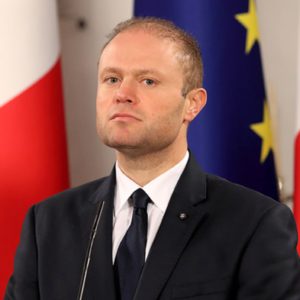 Gazeteci cinayeti başbakanı koltuğundan etti