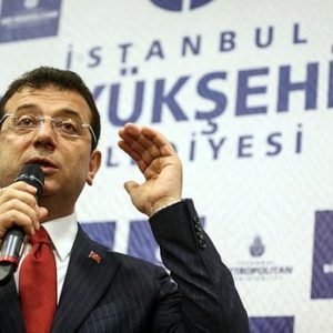 İmamoğlu: Necip Fazıl’ın oyunu 20 aydır niye oynanmıyor diye sormayanlar bize bunu niye soruyorlar