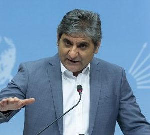 “İşçi, memur ve emeklilere düşük zam için tek hane aldatmacası sahnede”