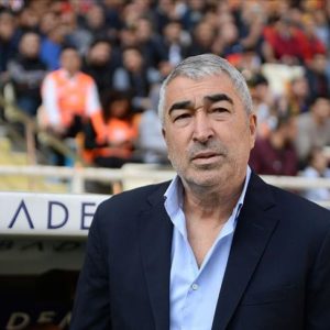 Sadece 17 gün sonra istifa etti! “Futbolcular umursamazlık içinde”