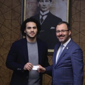 Shane Larkin TC kimlik kartını aldı