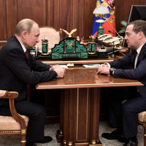 Son Dakika: Rusya’da Medvedev hükümeti istifa etti