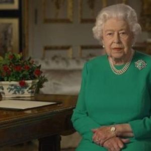 Kraliçe Elizabeth “Ulusa Sesleniş” konuşması yaptı