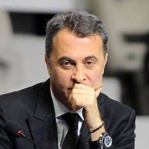 Beşiktaş mali kongresinde ilginç gelişme. Fikret Orman ibra edilmedi, Ahmet Nur Çebi ibra edildi