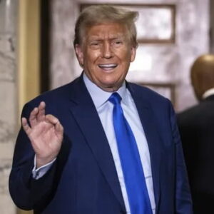 Donald Trump açıkladı! Seçilirse öğrencilerin vizesini iptal edecek