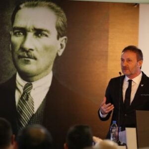 Tekinoktay: ‘Başarılı teknik direktör yoktur başarılı Başkan vardır.’