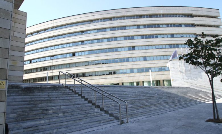 Atina'da modern bir ofis binası