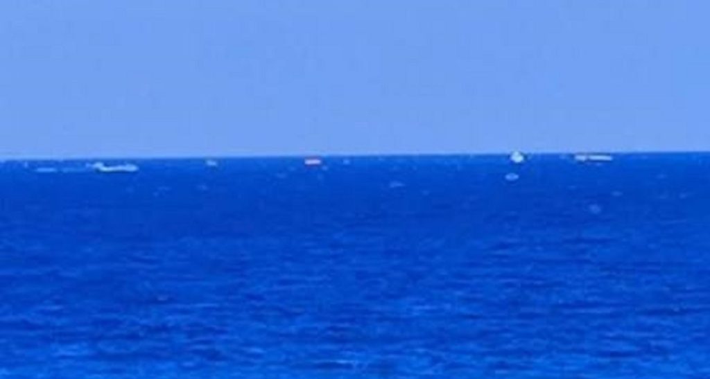 Girne’de yolcu gemisi alabora oldu! Yüzlerce yolcu kurtarılmayı bekliyor 2 girne2 1024x547 1