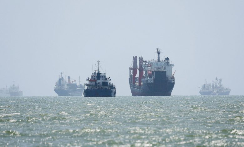 Katar adım attı! Petrol fiyatları düştü! 2 Katar Başbakanı ve Dışişleri Bakanı Muhammed bin Abdurrahman Al Sani'nin İran'a gideceğini açıklamasının ardından brent petrol düştü