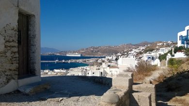 Lautaro Martinez’in Mikonos Tatili: Dünya Kupası Sonrası Mola 4 Mikonos'ta denize bakan beyaz badanalı evler ve daracık sokaklar