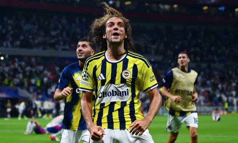 Guendouzi’ye tünelde uçan tekmeli saldırı 1 . Lyonlu futbolcuların Matteo Guendouzi’ye tepki göstermesiyle başlayan gerginlik tünel girişine kadar taşındı