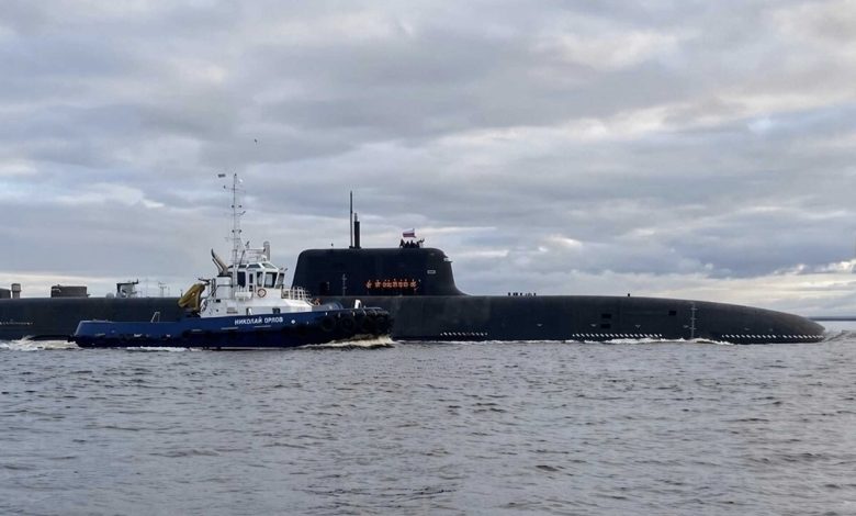 Rusya’nın kıyamet silahı sahnede! Yapay tsunami yaratıyor 1 Rusya’nın yapay tsunami yaratan kıyamet silahı Poseidon’u taşımak üzere özel olarak tasarlanan denizaltısı Khabarovsk denize açıldı