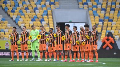 Fenerbahçe'nin Şampiyonlar Ligi'ndeki Arda Turan'lı rakibi Shakhtar Donetsk, Ukrayna Ligi'nde evinde mağlup oldu