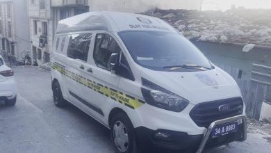 İstanbul Şişli’de bir evden yayılan kötü koku üzerine yapılan ihbar, şüpheli ölümü ortaya çıkardı.