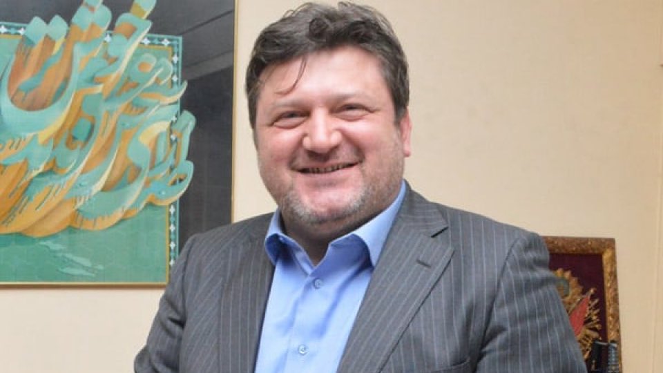 Eski Bakan Mehmet Ali Yılmaz’ın oğluna silahlı saldırı! 2 soneryilmaz