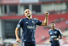 Fenerbahçe, Samsunspor deplasmanında güldü 7 Fenerbahçe, Samsunspor deplasmanında kazanarak Trendyol Süper Lig'de ilk 3 haftada 2. galibiyetini elde etti