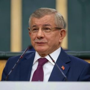 Ahmet Davutoğlu hakkında “Cumhurbaşkanına hakaret” soruşturması