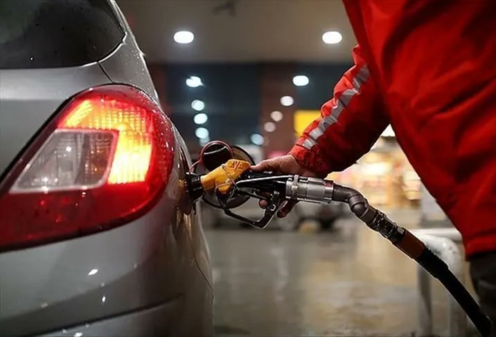 Akaryakıtta motorine dev ÖTV zammı