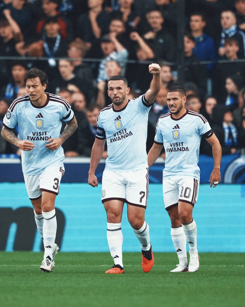 Aston Villa, Devler Ligi’nde başka 1 aston2 819x1024 1