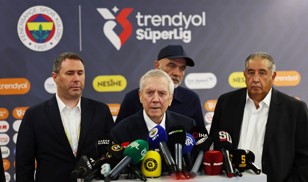Aziz Yıldırım derbi sonrası hakemlere ateş püskürdü