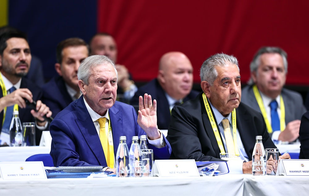 Aziz Yıldırım’dan mali kongrede sert çıkış: Önceki yönetimi ibra etmeyeceğim