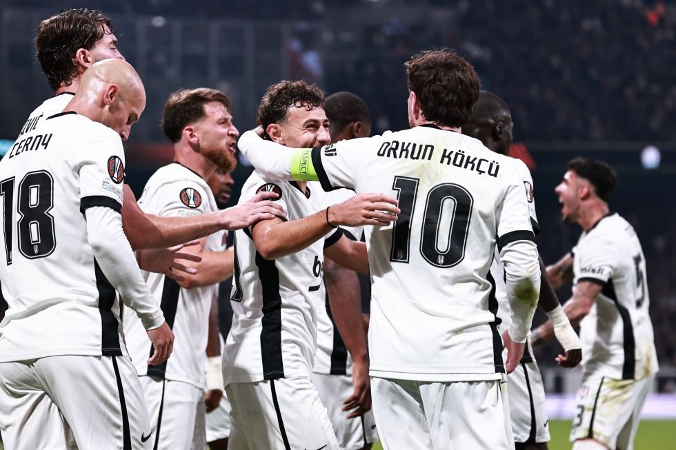 Beşiktaş, Marsilya’yı İstanbul’da dağıttı 1 besiktas marsilsya