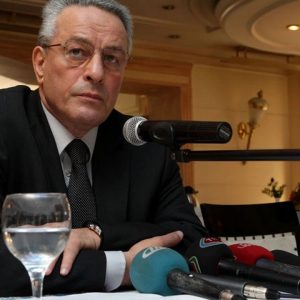 Beşiktaş’ın eski yöneticisi Metin Keçeli hayatını kaybetti