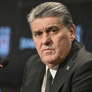 Beşiktaş’ta seçim kararı!