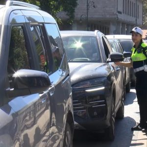 Beşiktaş’ta dronlu yaya geçidi denetimi