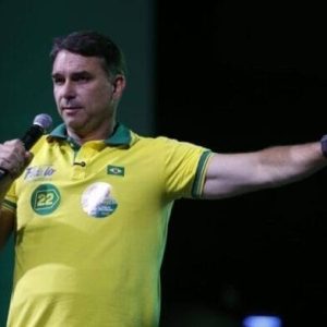 Brezilya’da Bolsonaro ailesi seçim sahnesinde