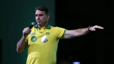 Brezilya’da Bolsonaro ailesi seçim sahnesinde