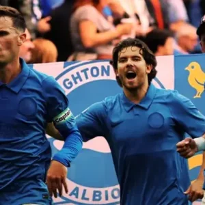 Brighton, Arsenal’i ezip geçti
