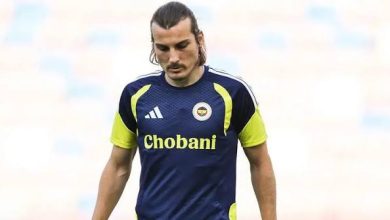 Çağlar Söyüncü nereye gidiyor? 4 Fenerbahçe'den ayrılmaya hazırlanan milli stoper Çağlar Söyüncü'nün İngiltere'den West Ham United ile görüştüğü iddia edildi
