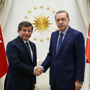 Ahmet Davutoğlu’ndan Cumhurbaşkanı Erdoğan’a davet
