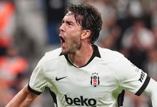 Dusan Vlahovic: Bu kadarını beklemiyordum 15 Dusan Vlahovic'ten Beşiktaş taraftarına övgü: Taraftarlarda böyle bir coşku ve mutluluk yaratabileceğimi hayal bile edemezdim