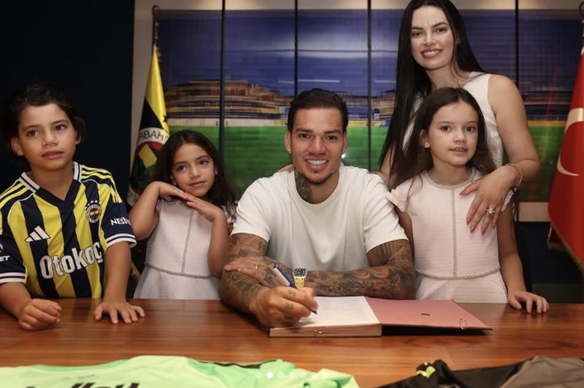 Fenerbahçe kalecisi Ederson, parasını Türkiye’de harcadı