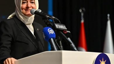 Fatma Betül Sayan Kaya, AK Parti’den çıkarıldı!