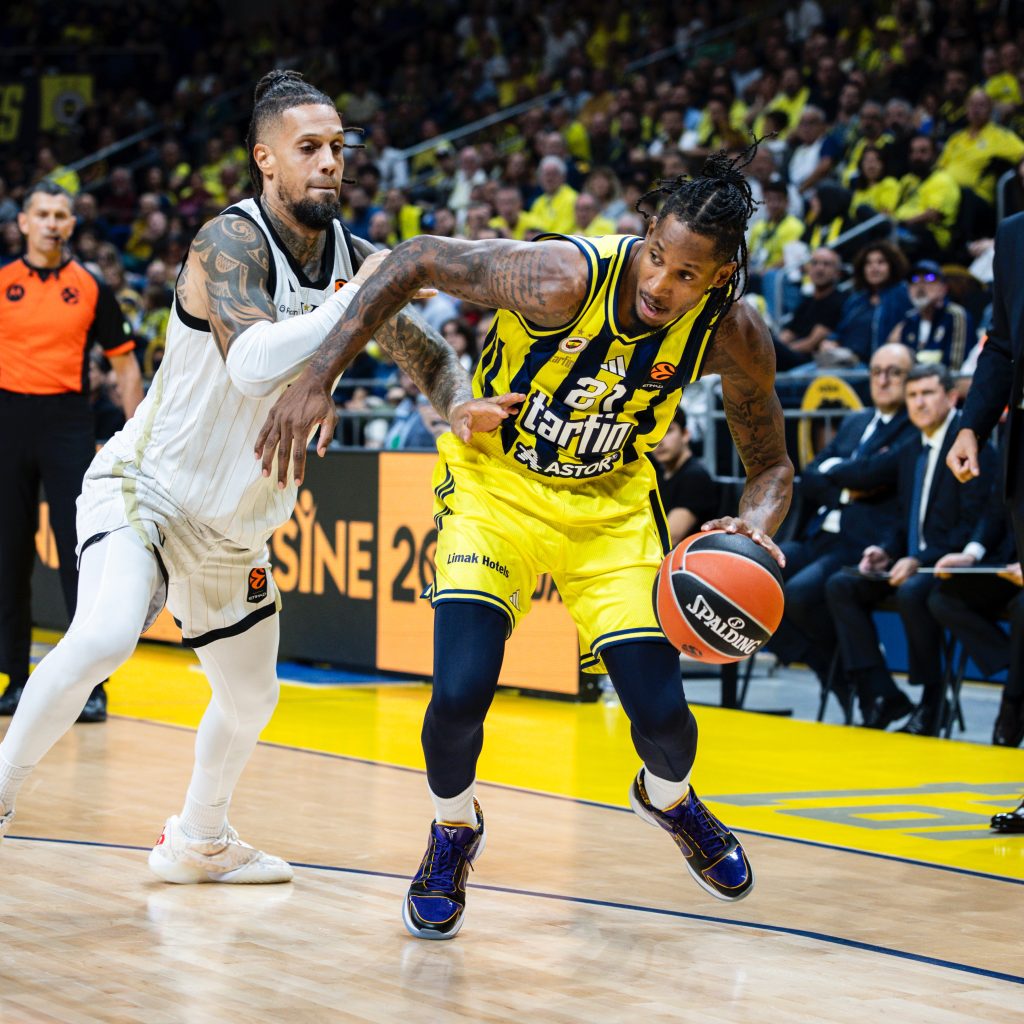 Fenerbahçe Tarfin’den EuroLeague fırtınası 1 fb2 3 1024x1024 1