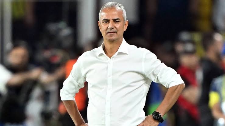 Fenerbahçe’de İsmail Kartal krizi sona erdi