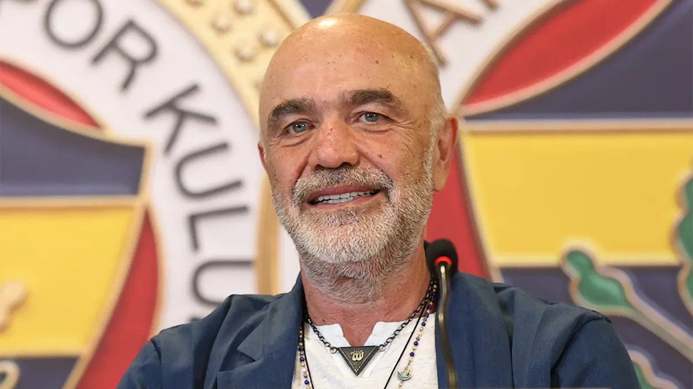 Fenerbahçe’de 4 ayrılık birden! Cihan Kamer isimleri açıkladı