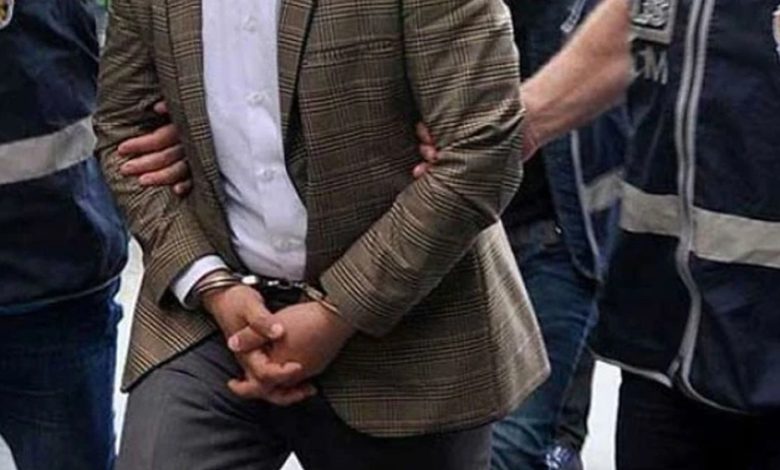 FETÖ’nün güncel bilişim yapılanmasına operasyon 1 Ankara Cumhuriyet Başsavcılığınca FETÖ/PDY’nin güncel bilişim yapılanmasına yönelik yürütülen soruşturmada 13 şüpheli tespit edildi.