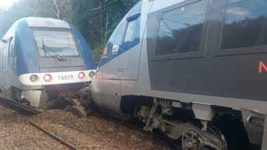 Fransa’da yolcu treni raydan çıktı!
