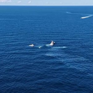 Gürcistan’dan havalanan küçük uçak Rize açıklarında denize acil iniş yaptı!