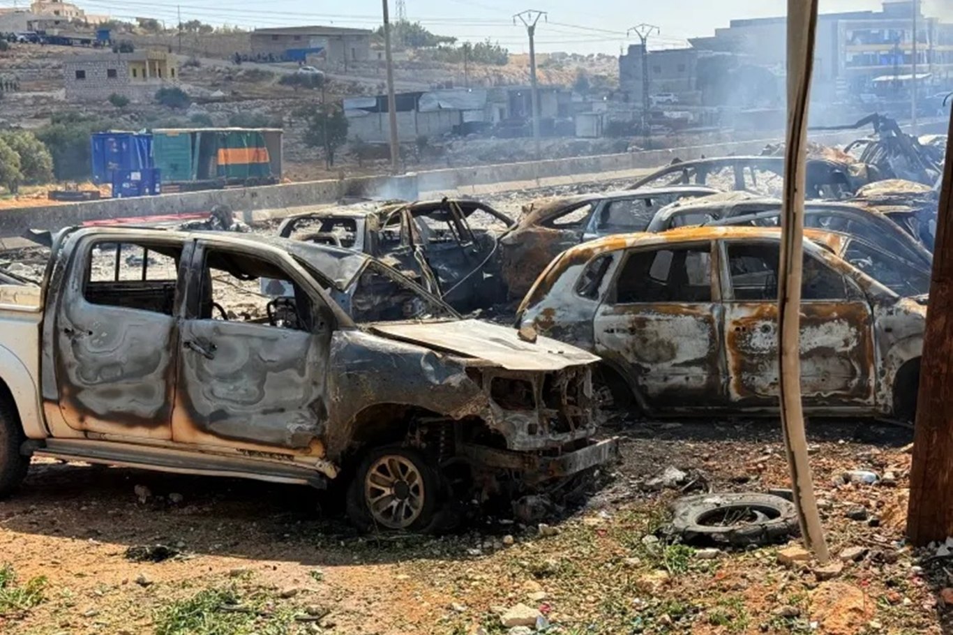 Suriye’de şiddetli patlama! En az 14 ölü