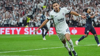 Beşiktaş, Fenerbahçe’yi geçti! Galatasaray düştü!