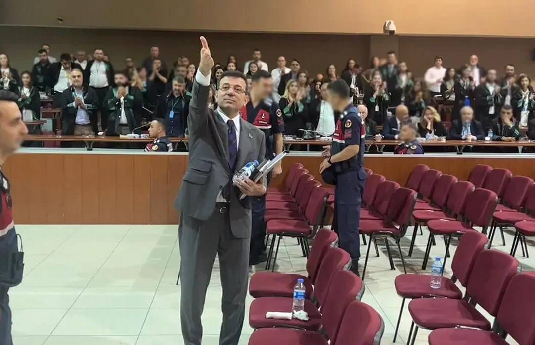 Ekrem İmamoğlu: Geriye deliller değil senaryo kaldı