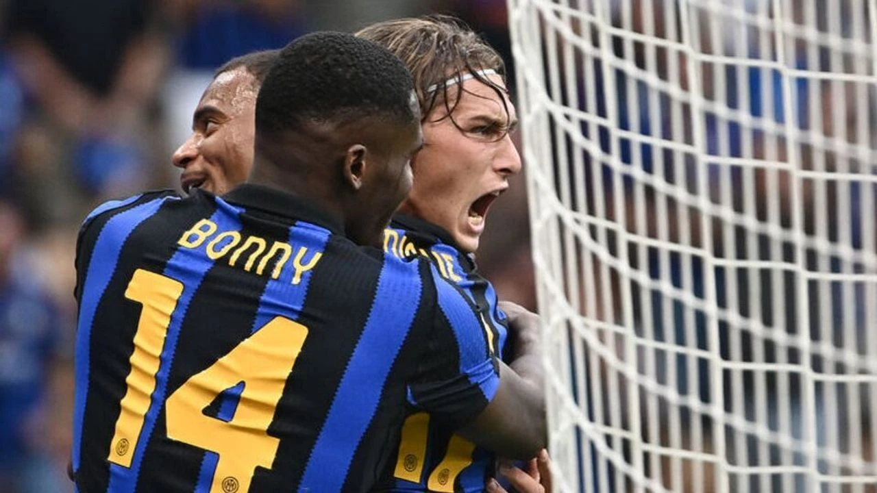 Seria A'nın 4. haftasında 8 gollü maçta, İnter Udinese'yi 5-3 mağlup etti.
